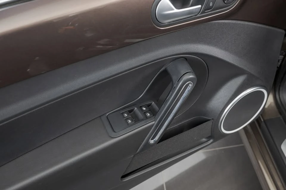 2015 Volkswagen A5 Beetle - Image 14 of 20