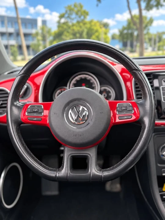 2015 Volkswagen A5 Beetle - Image 13 of 15