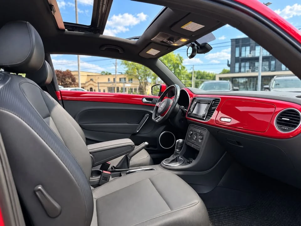 2015 Volkswagen A5 Beetle - Image 11 of 15