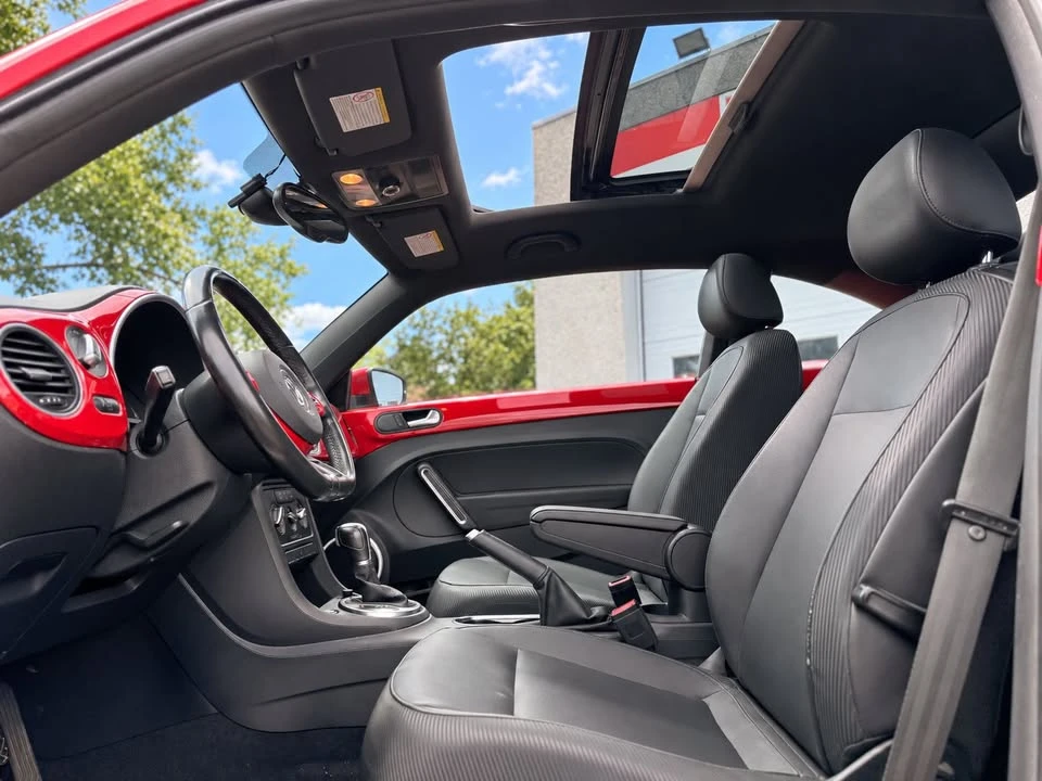 2015 Volkswagen A5 Beetle - Image 8 of 15