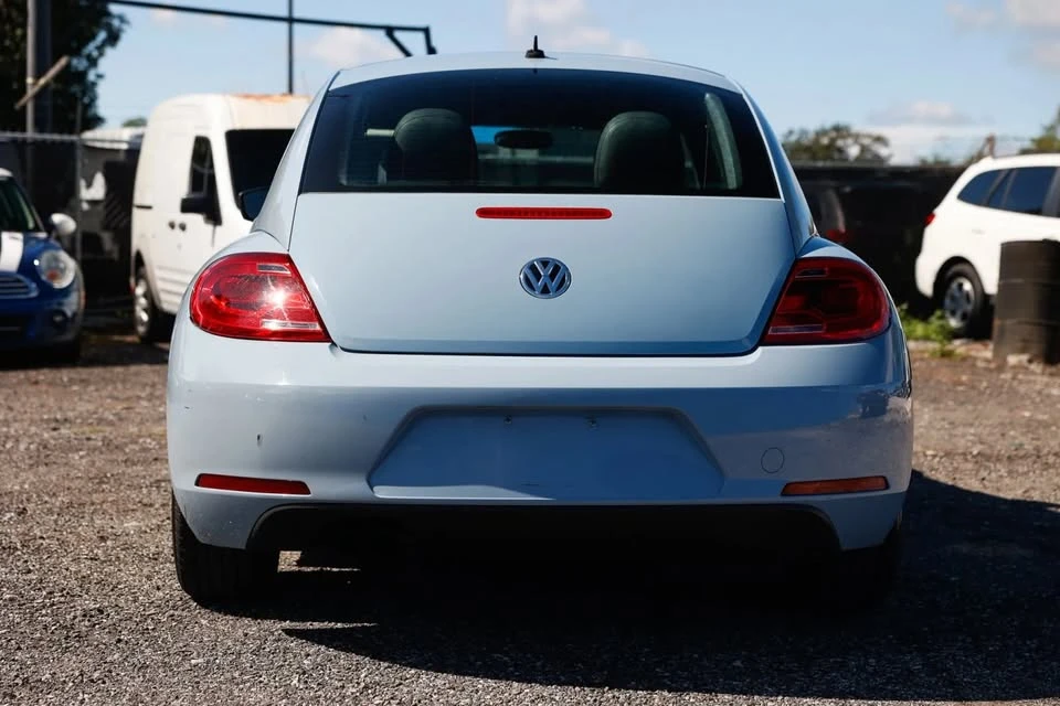 2015 Volkswagen A5 Beetle - Image 5 of 20