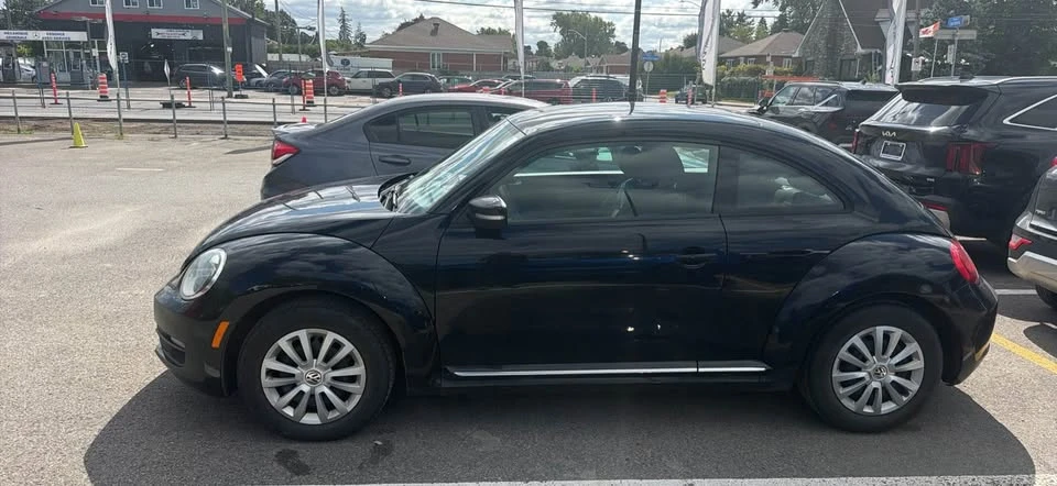 2015 Volkswagen A5 Beetle - Image 2 of 9