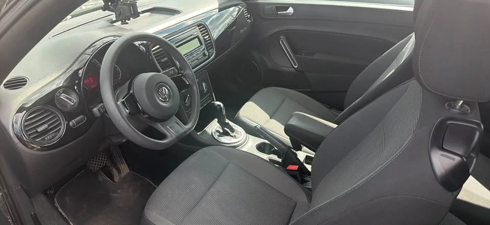 2015 Volkswagen A5 Beetle - Image 6 of 9