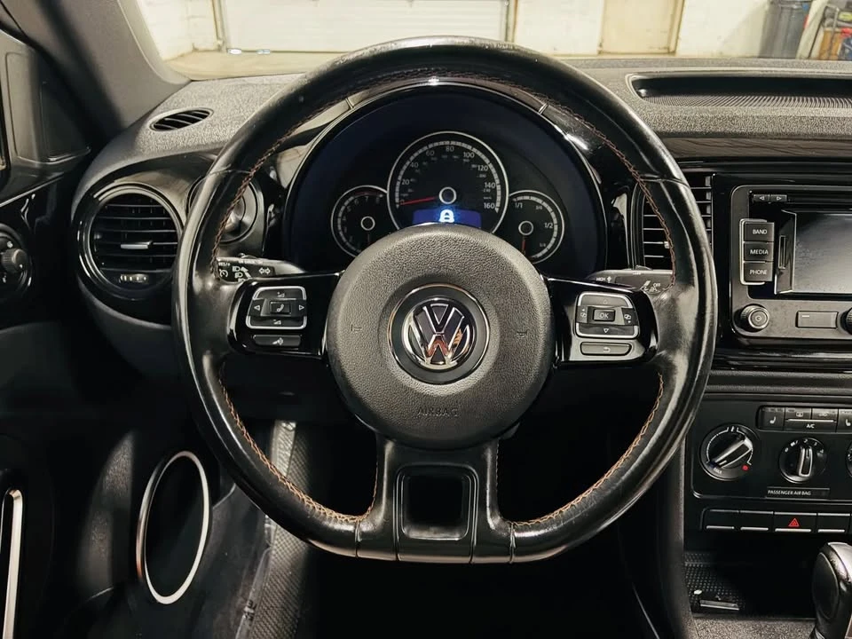 2015 Volkswagen A5 Beetle - Image 13 of 20