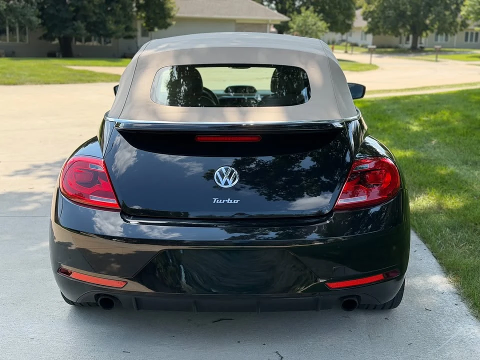 2015 Volkswagen A5 Beetle - Image 5 of 18