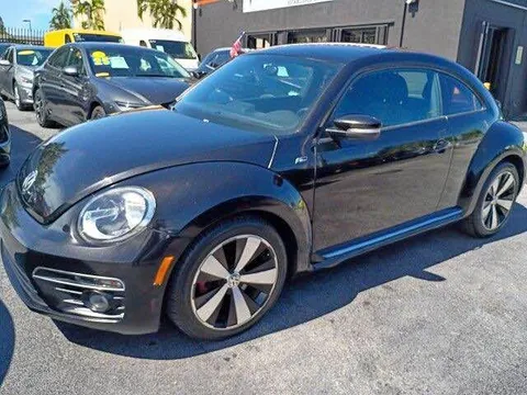 2015 Volkswagen Beetle R-Line SEL Convertible 2D
