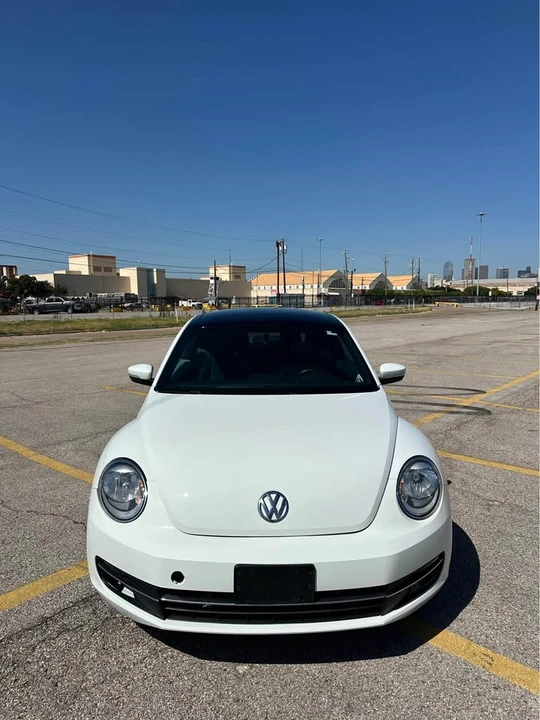 2015 Volkswagen A5 Beetle - Image 9 of 20
