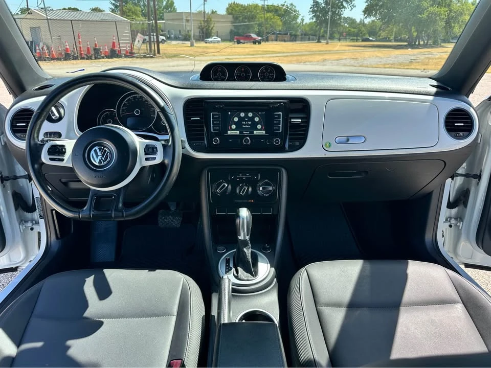 2015 Volkswagen A5 Beetle - Image 15 of 20