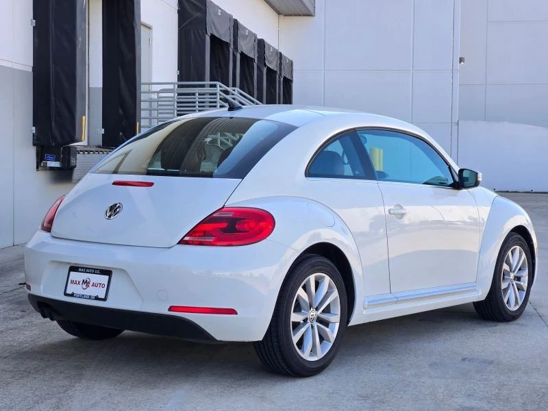 2015 Volkswagen A5 Beetle - Image 8 of 20