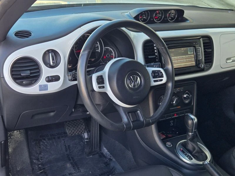 2015 Volkswagen A5 Beetle - Image 11 of 20