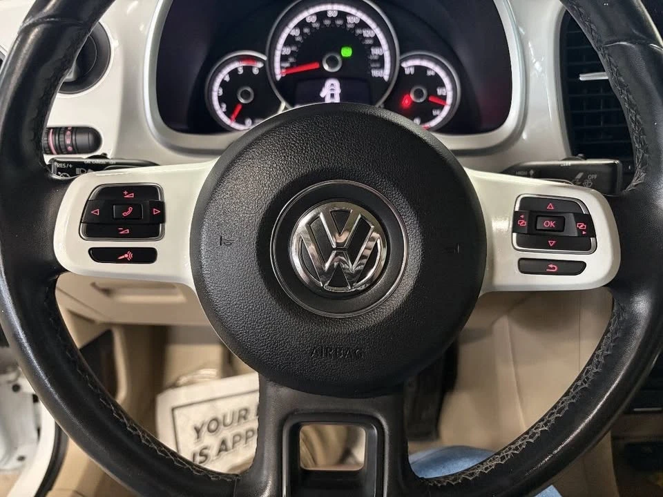 2015 Volkswagen A5 Beetle - Image 13 of 20