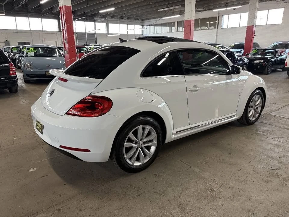 2015 Volkswagen A5 Beetle - Image 5 of 20