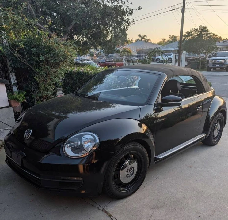 2015 Volkswagen A5 Beetle - Image 4 of 6