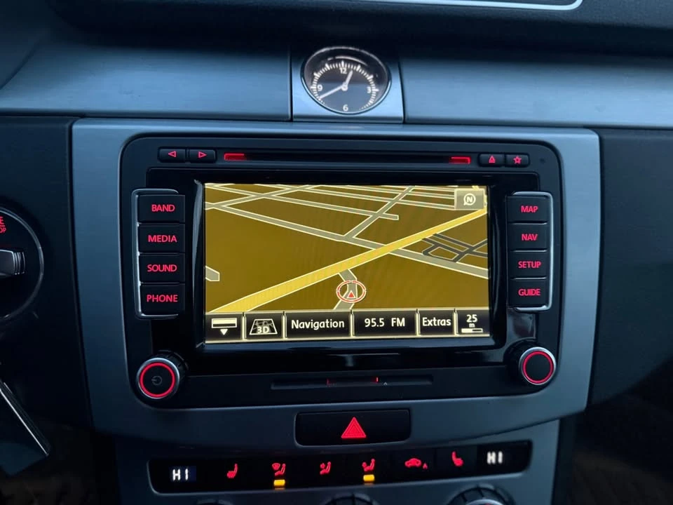 2015 Volkswagen CC - Image 12 of 15
