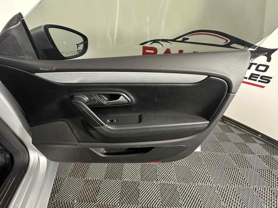 2015 Volkswagen CC - Image 17 of 21