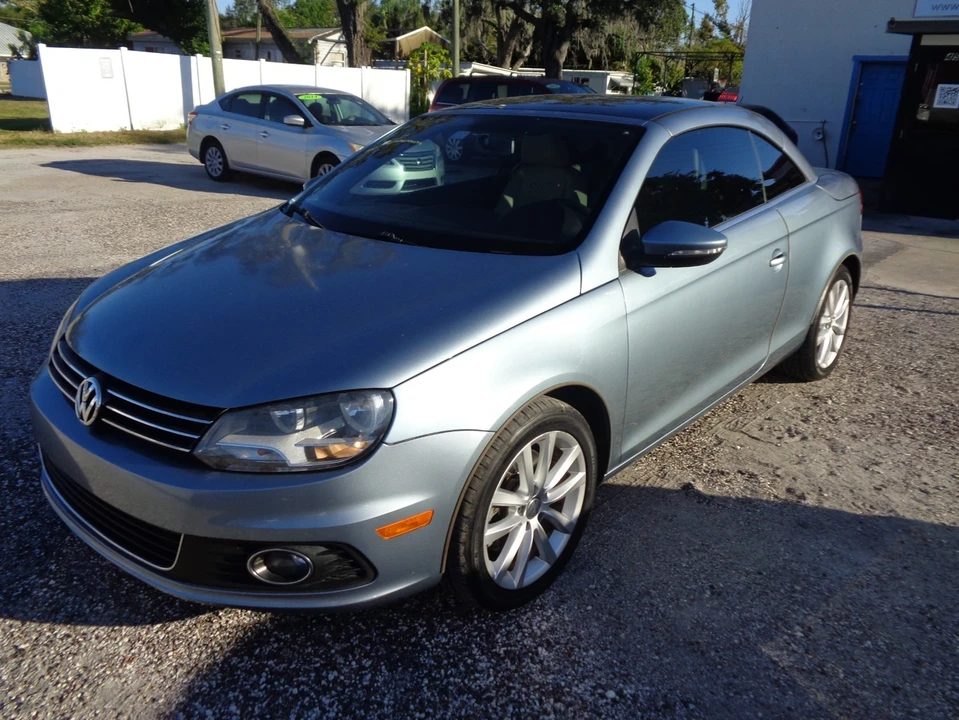 2015 Volkswagen Eos - Image 2 of 21