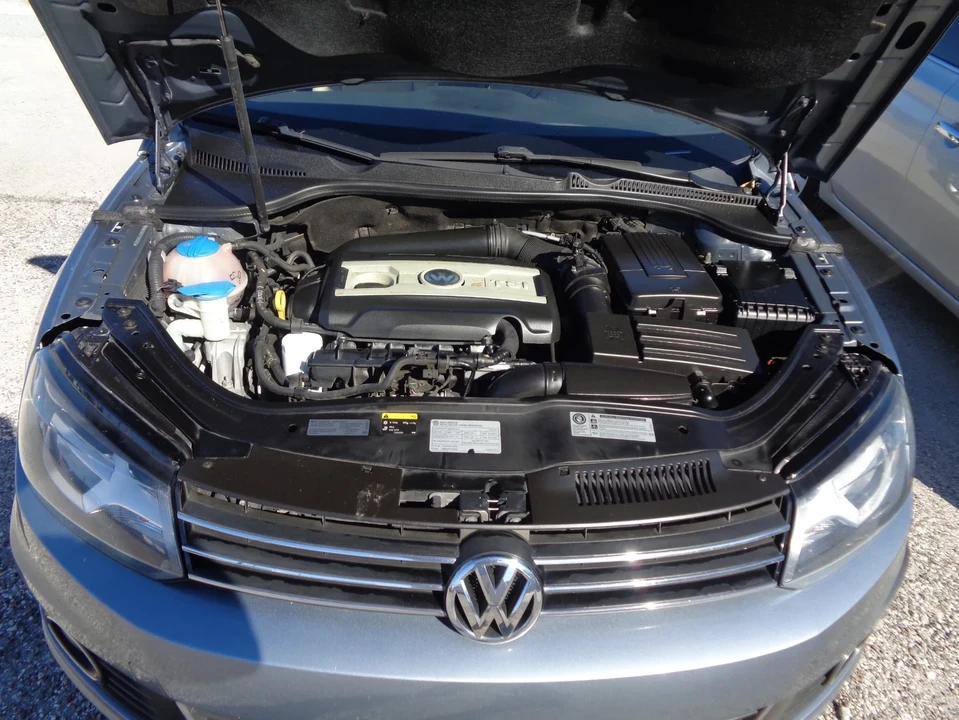 2015 Volkswagen Eos - Image 4 of 21