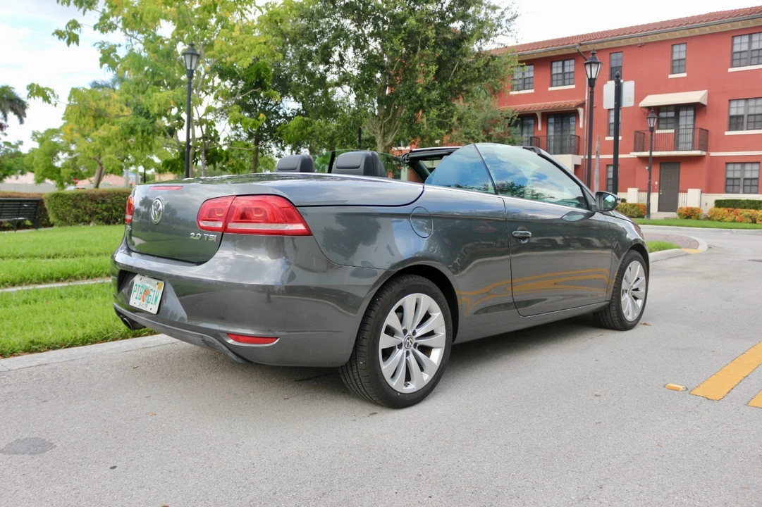 2015 Volkswagen Eos - Image 6 of 21