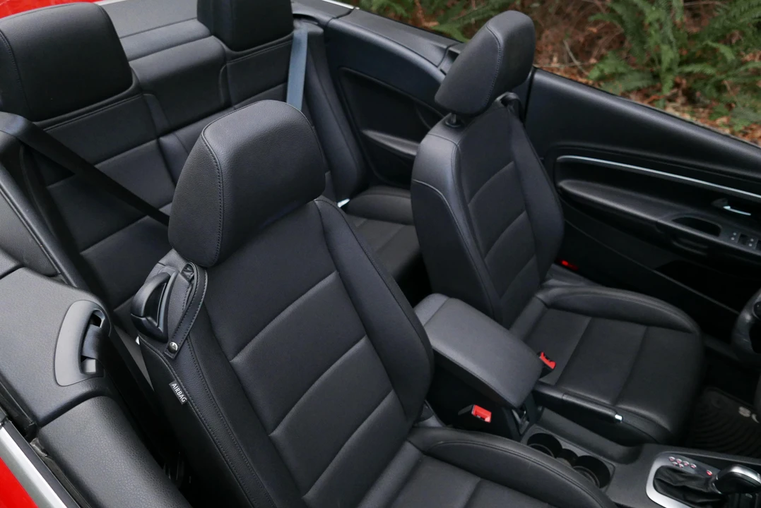 2015 Volkswagen Eos - Image 28 of 31