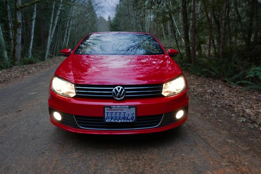 2015 Volkswagen Eos - Image 2 of 31