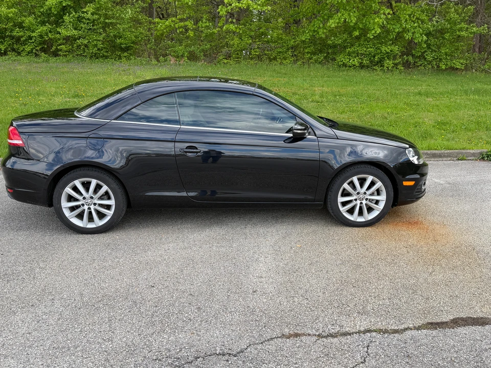 2015 Volkswagen Eos - Image 17 of 31