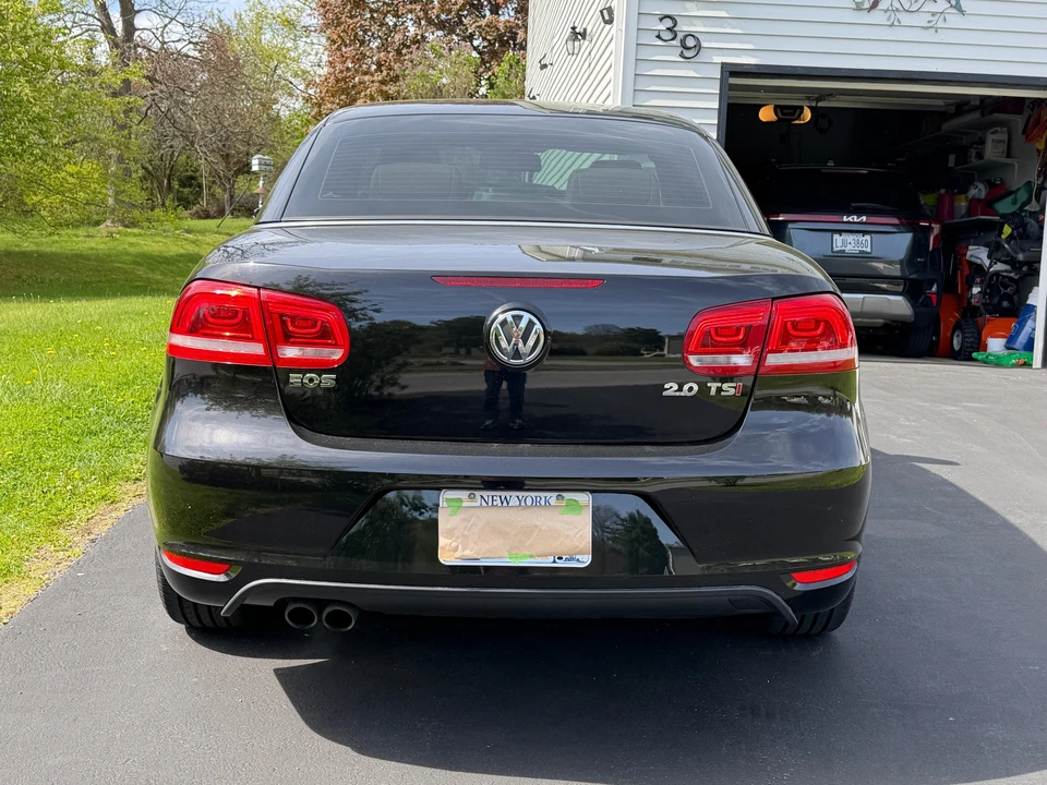 2015 Volkswagen Eos - Image 23 of 31