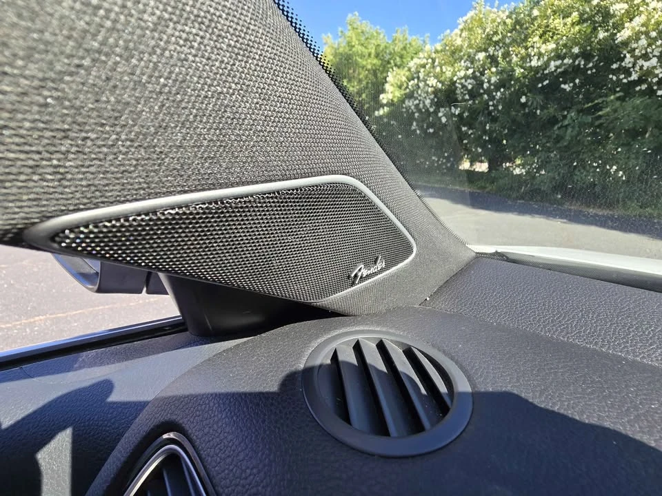 2015 Volkswagen A6 Jetta - Image 9 of 20