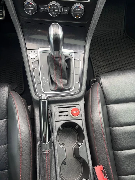 2015 Volkswagen GTI Mk7 - Image 15 of 17