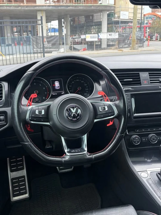 2015 Volkswagen GTI Mk7 - Image 9 of 17