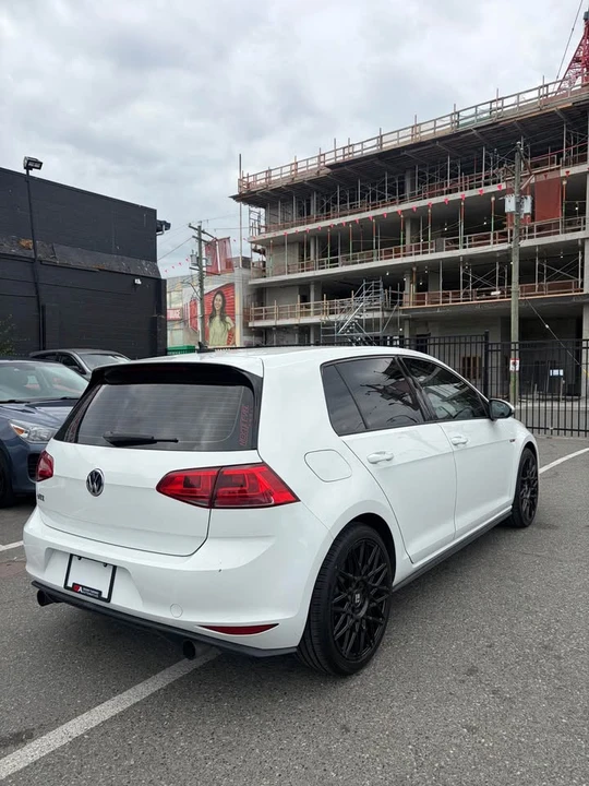 2015 Volkswagen GTI Mk7 - Image 5 of 17