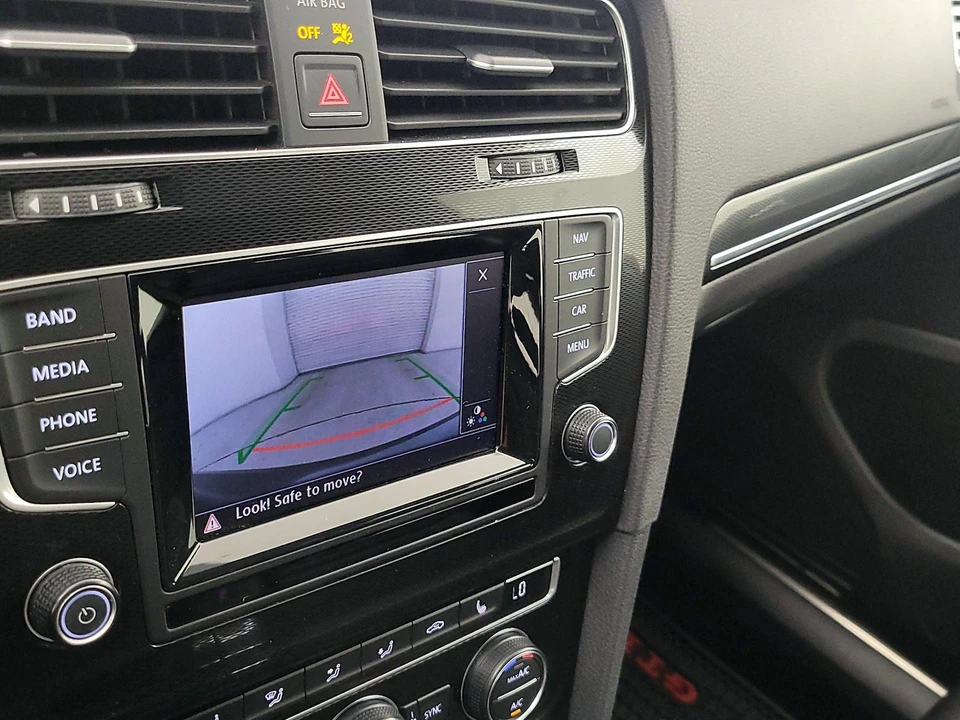 2015 Volkswagen GTI Mk7 - Image 16 of 27