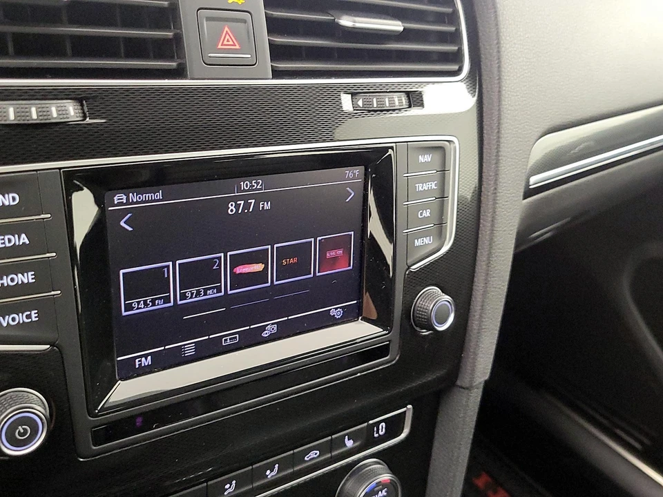 2015 Volkswagen GTI Mk7 - Image 17 of 27
