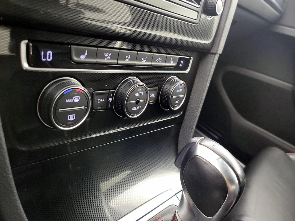 2015 Volkswagen GTI Mk7 - Image 18 of 27