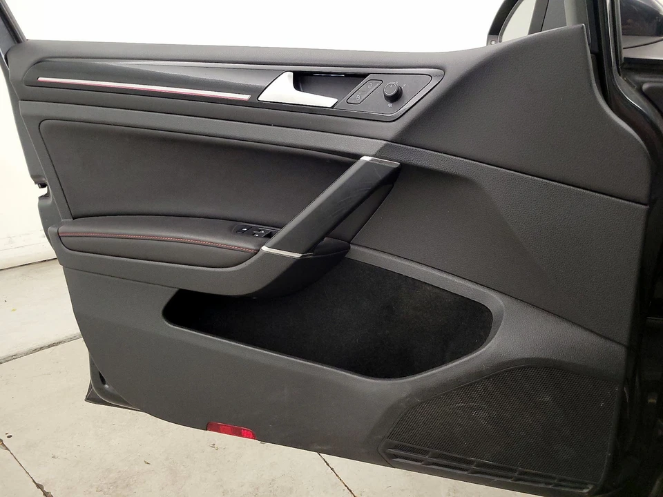 2015 Volkswagen GTI Mk7 - Image 13 of 25