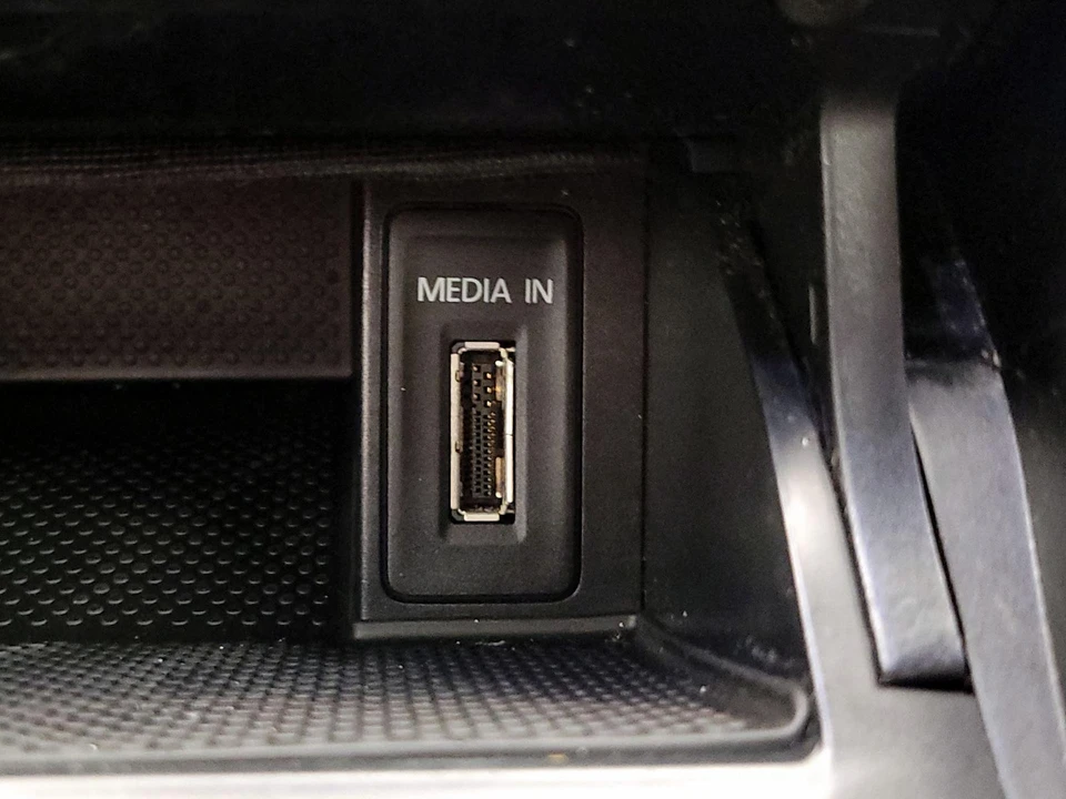 2015 Volkswagen GTI Mk7 - Image 19 of 25