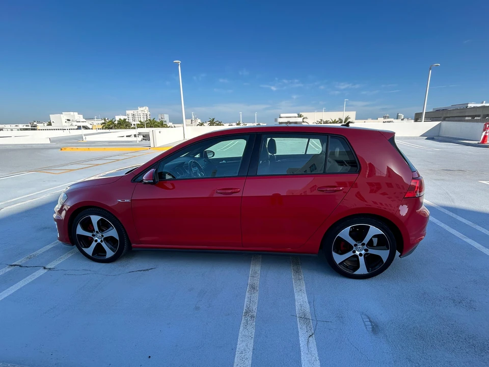 2015 Volkswagen GTI Mk7 - Image 8 of 31