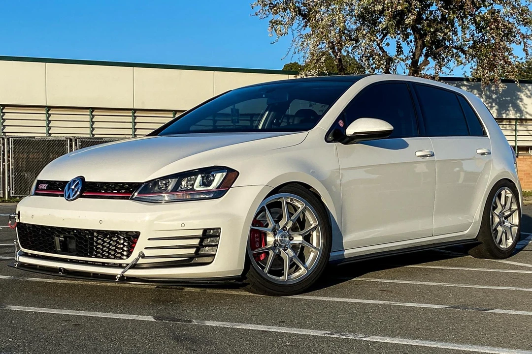 2015 Volkswagen GTI Mk7 - Image 3 of 31