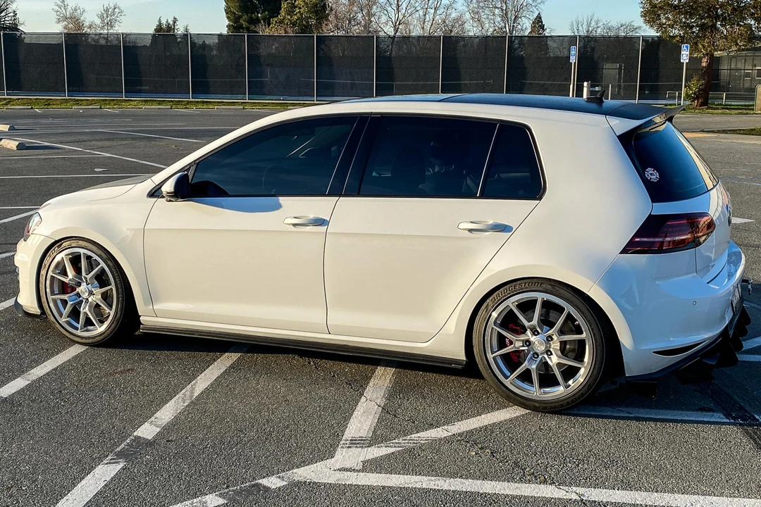 2015 Volkswagen GTI Mk7 - Image 9 of 31