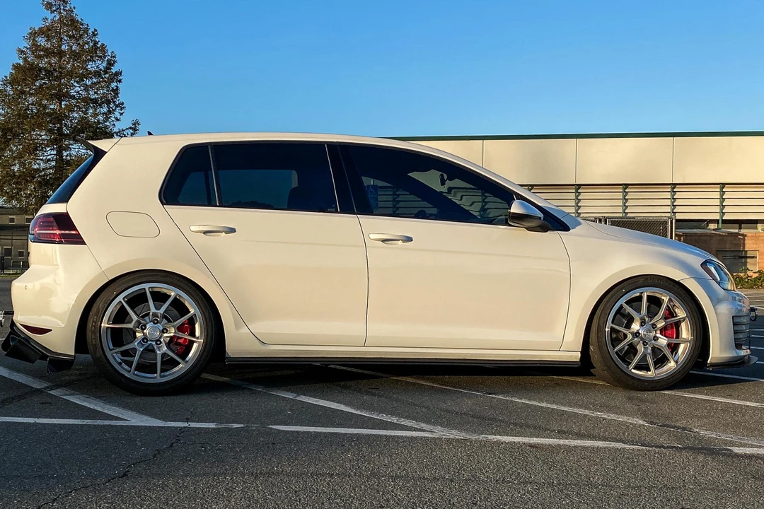 2015 Volkswagen GTI Mk7 - Image 15 of 31