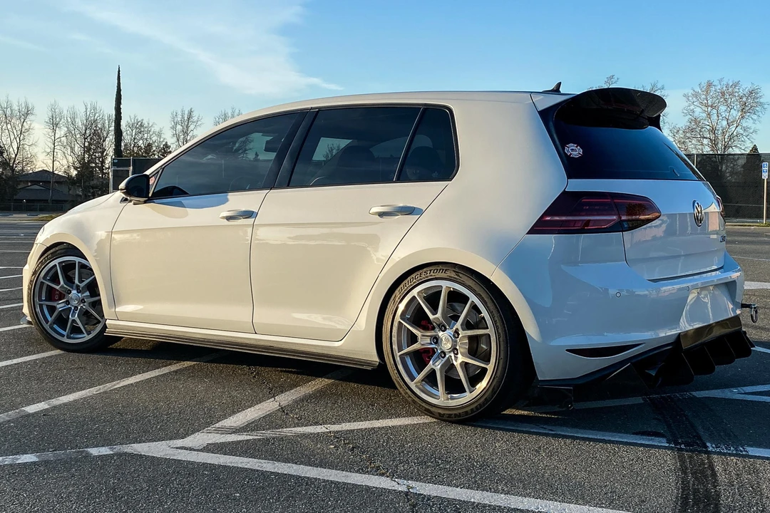 2015 Volkswagen GTI Mk7 - Image 5 of 31