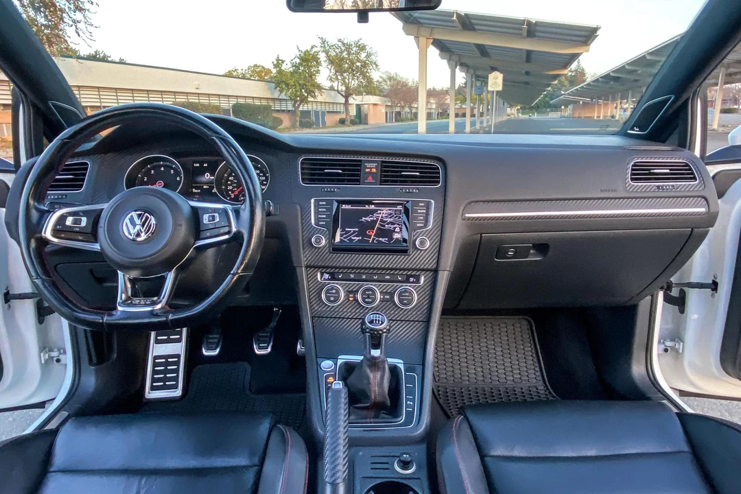 2015 Volkswagen GTI Mk7 - Image 30 of 31