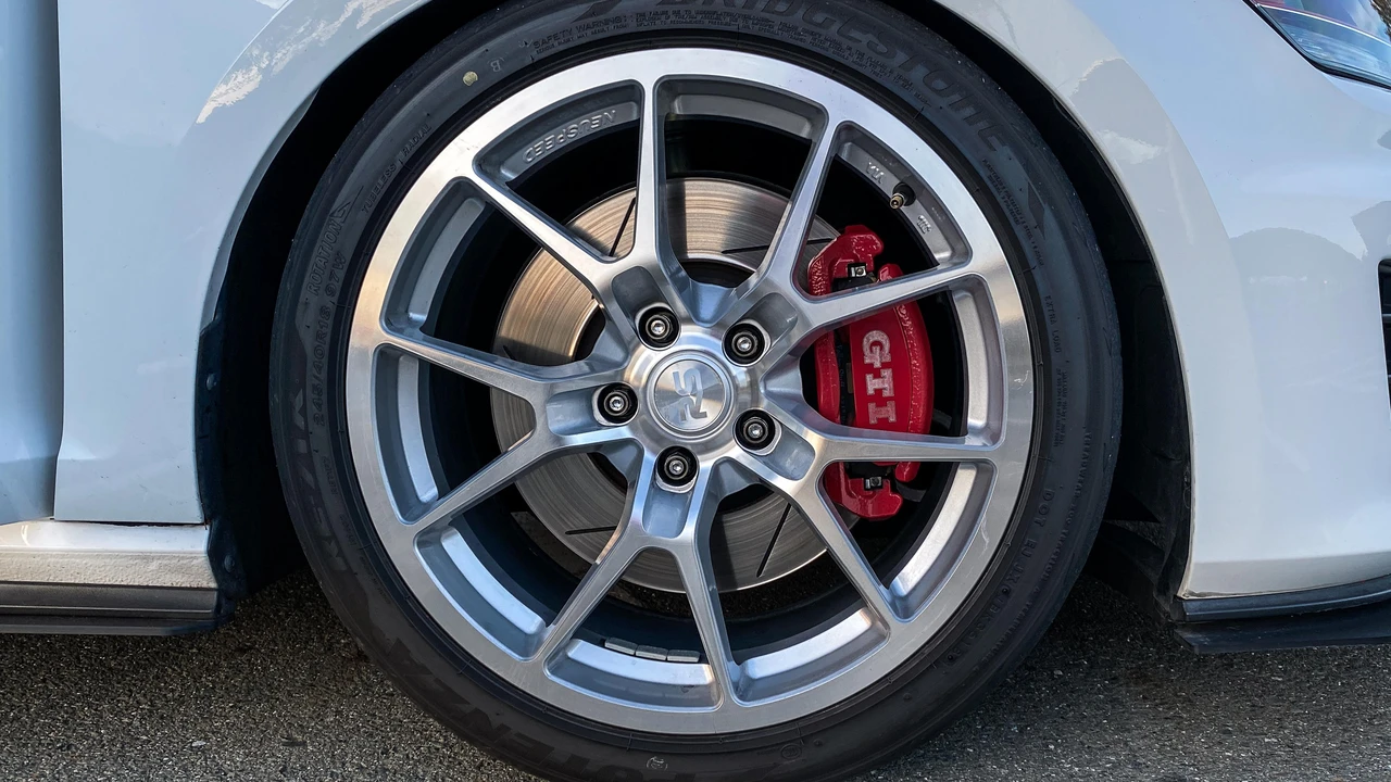 2015 Volkswagen GTI Mk7 - Image 29 of 31