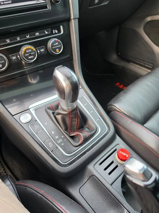 2015 Volkswagen GTI Mk7 - Image 17 of 20