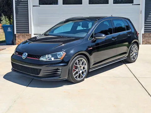 2015 Volkswagen GTI SE