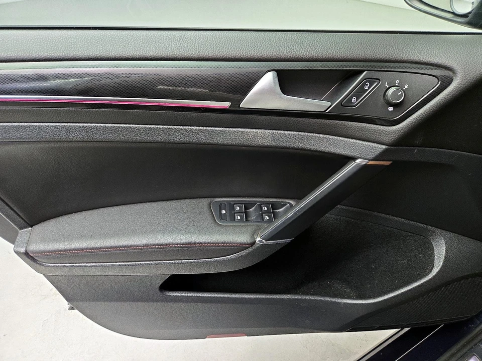 2015 Volkswagen GTI Mk7 - Image 13 of 27