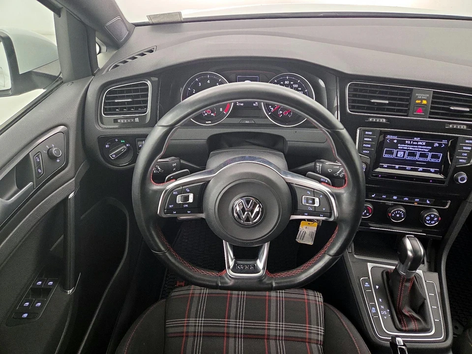 2015 Volkswagen GTI Mk7 - Image 11 of 25