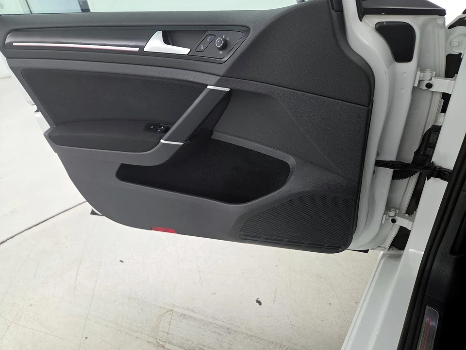 2015 Volkswagen GTI Mk7 - Image 13 of 25