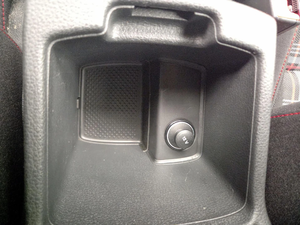 2015 Volkswagen GTI Mk7 - Image 18 of 25