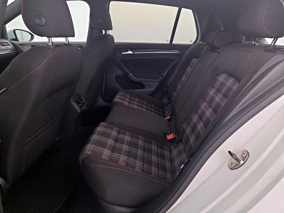 2015 Volkswagen GTI Mk7 - Image 19 of 25