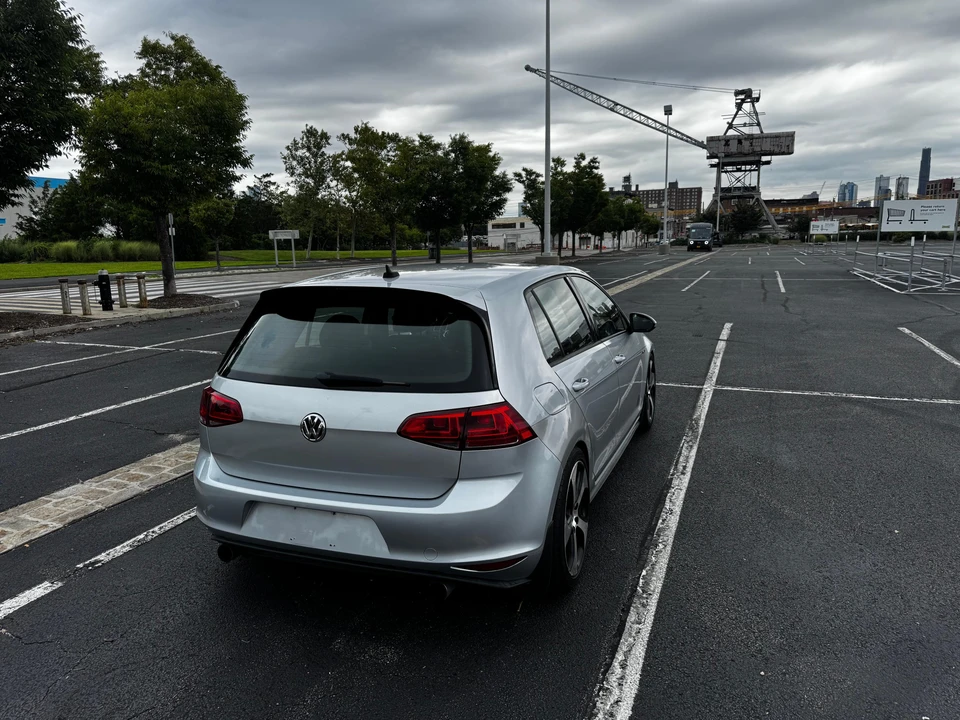 2015 Volkswagen GTI Mk7 - Image 11 of 31
